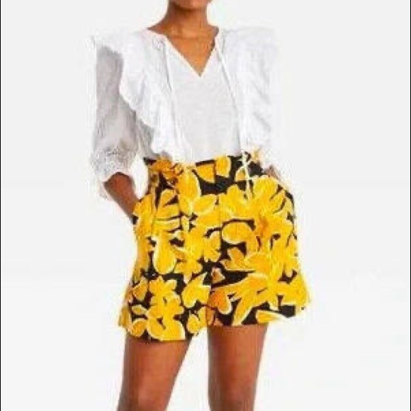 Who What Wear Pants - Who What Wear Linen Shorts Size 14